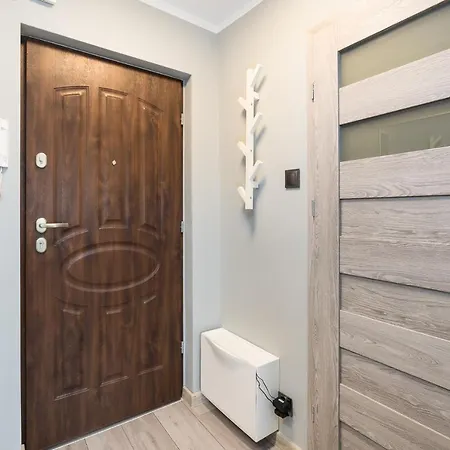 Apartament Turkusowa- Z Widokiem Na Korony Drzew Апартаменти Познань