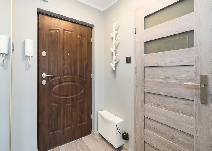 Apartament Turkusowa- Z Widokiem Na Korony Drzew Апартаменты Познань